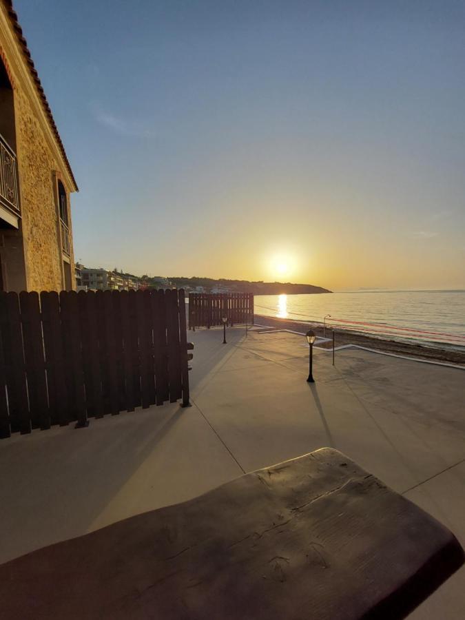Volakas Beachfront Suites Rethymno Exteriér fotografie